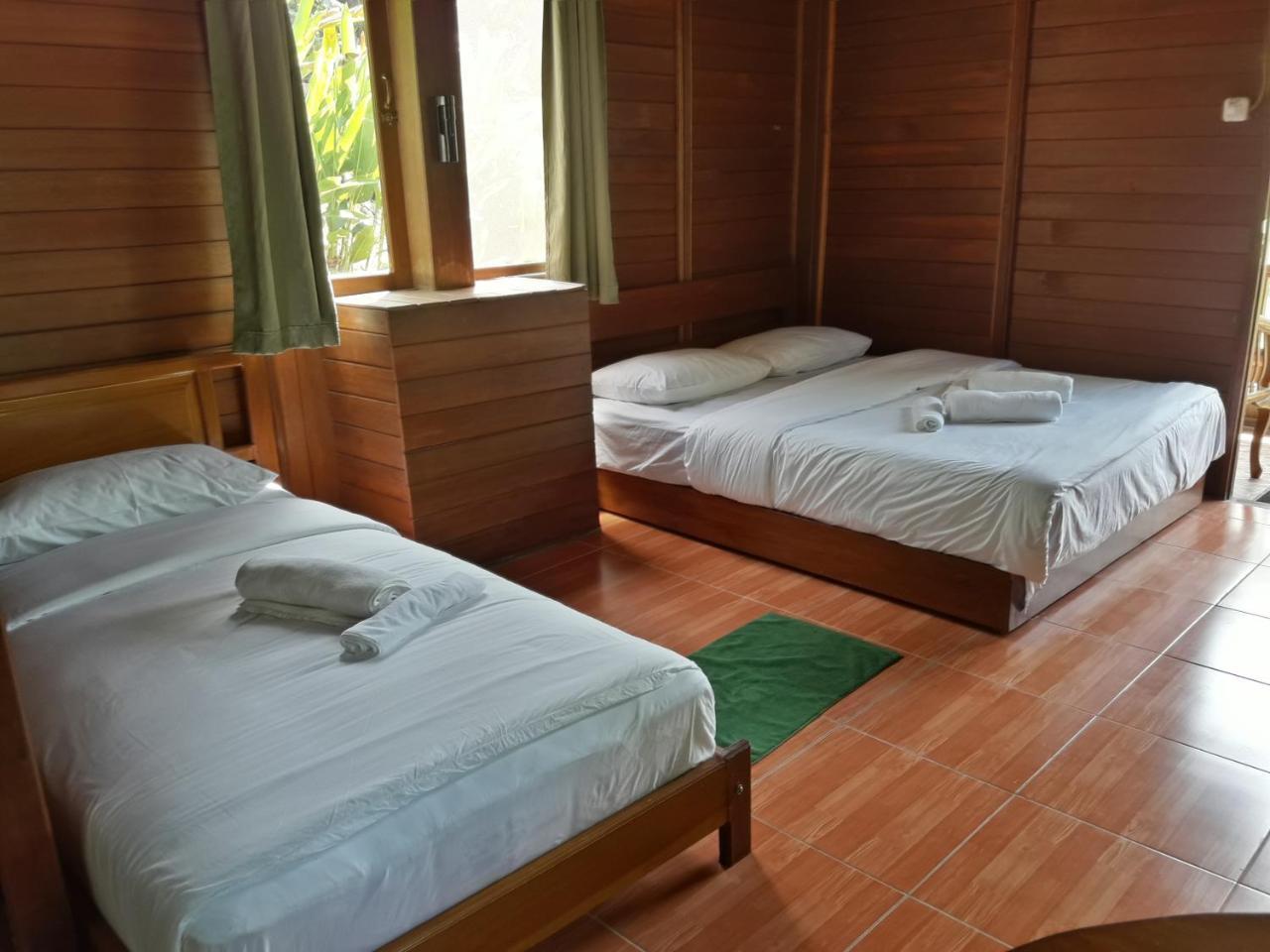 Botanica Nature Resort Bitung Exterior photo