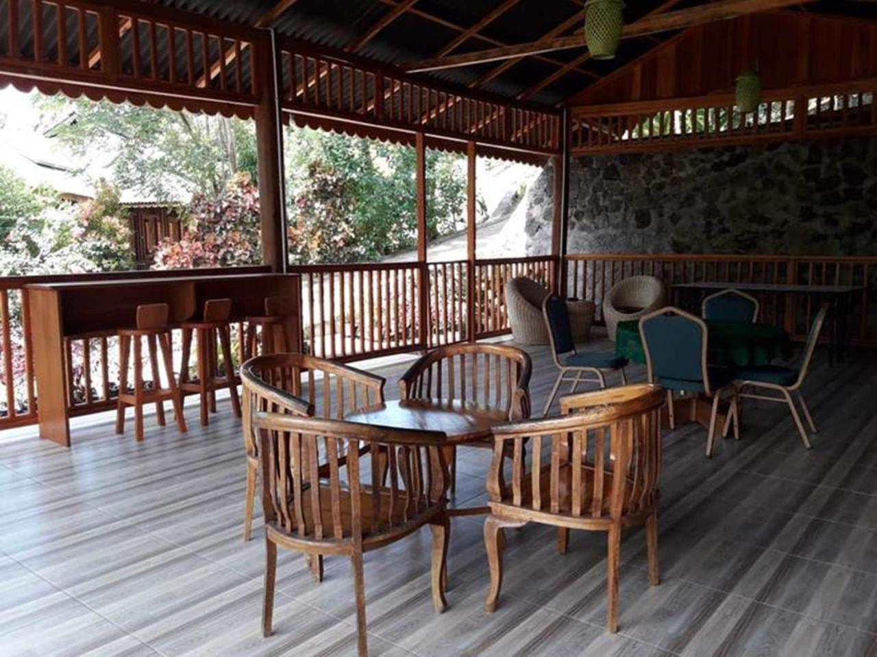 Botanica Nature Resort Bitung Exterior photo